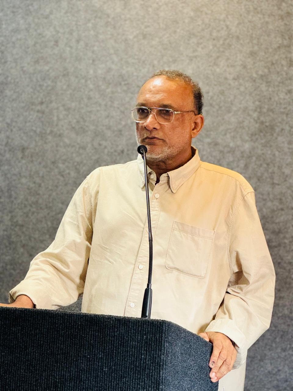 Prof
                        Ismail